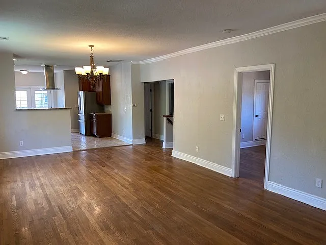 2801 Ash St — Photo 8