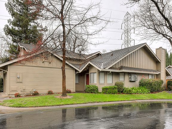 5th image of 1904 University Park Dr