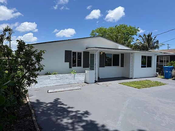 2nd image of 5441 SW 18th Street