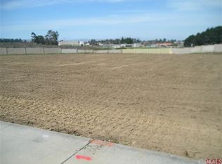 823 E Firefox Dr, Santa Maria, CA 93455