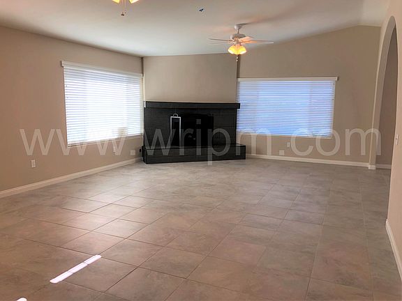 4th image of 15192 Olde Hwy #80
