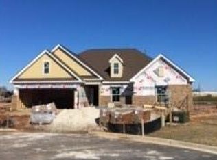 8233 Faith Ln, Montgomery, AL 36117