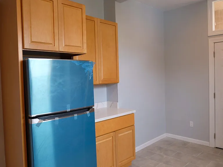 1480 Waller St #6 — Photo 11