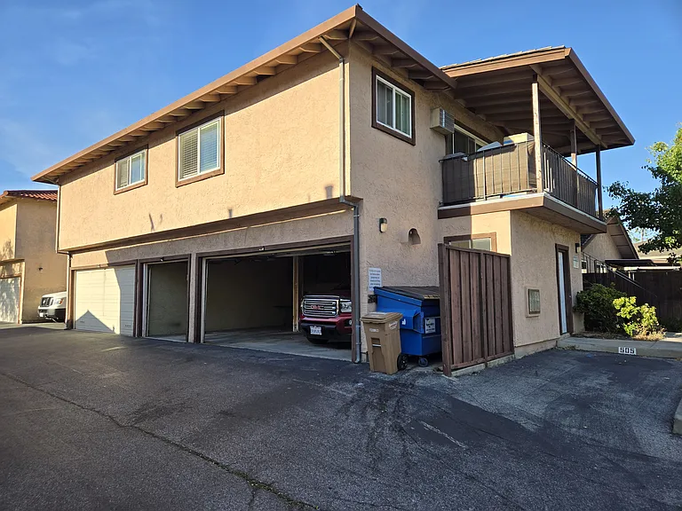 505 Hope Ter #3 — Photo 7