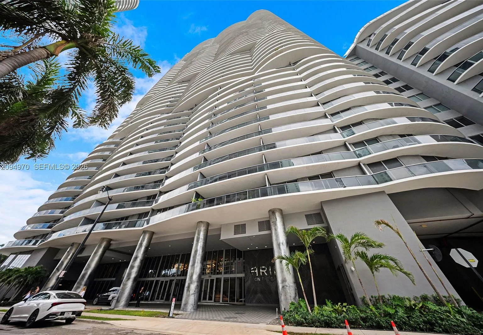 Aria On The Bay Condo — Photo 1