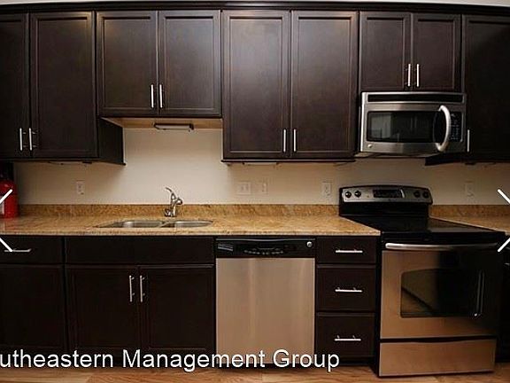 3rd image of 145 Saint Philip St #8190557