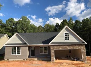 111 Kinkade Dr, Greenwood, SC 29649
