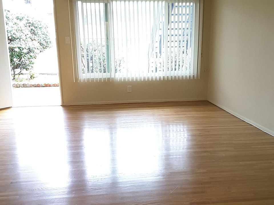 1st image of 936 W Huntington Dr APT J