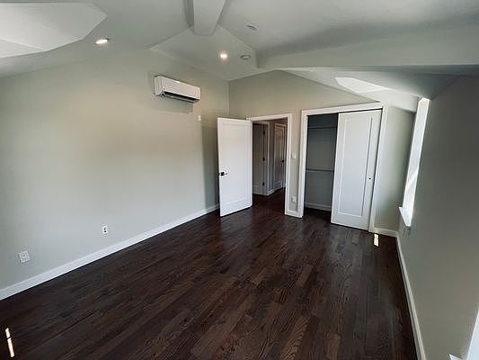 5th image of 5675 136th St #3B
