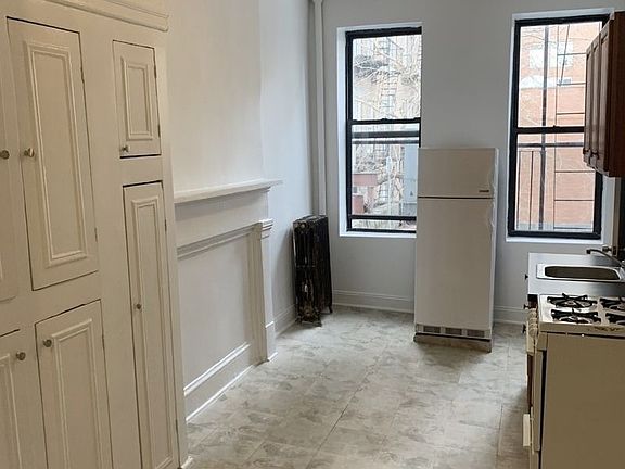 2nd image of 1873 2nd Ave #1