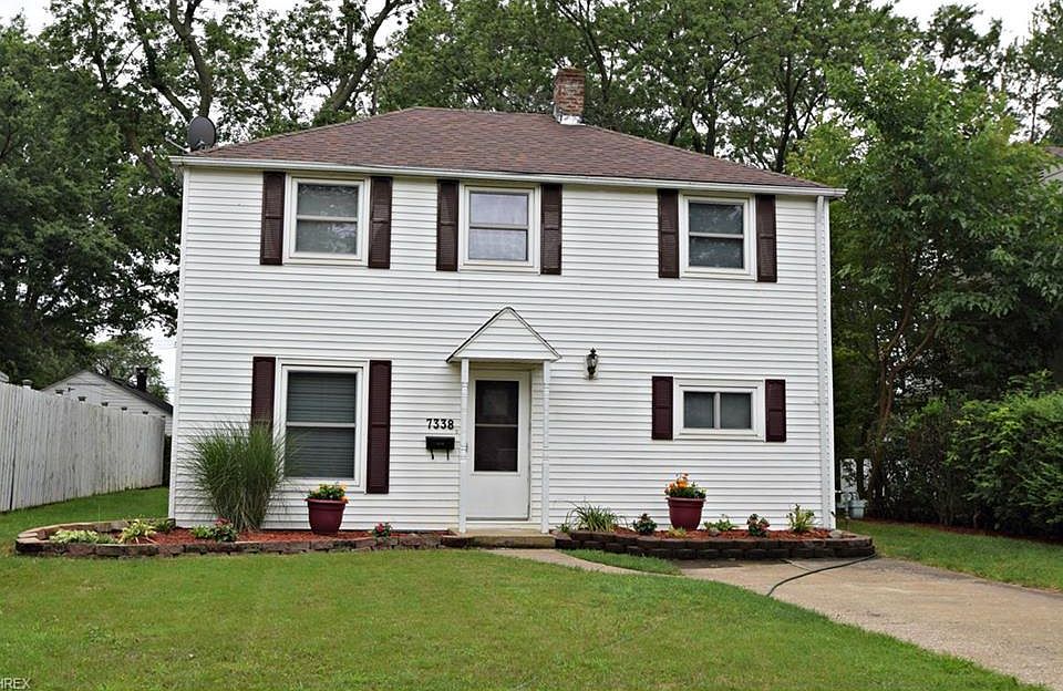 1st image of 7338 Parma Park Blvd