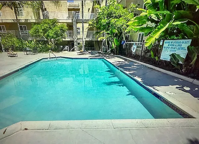 5252 Orange Ave #321 — Photo 21