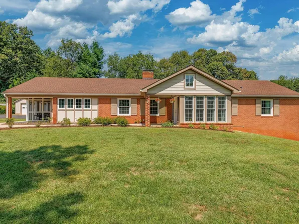 2601 Northfield Rd, Charlottesville, VA 22901