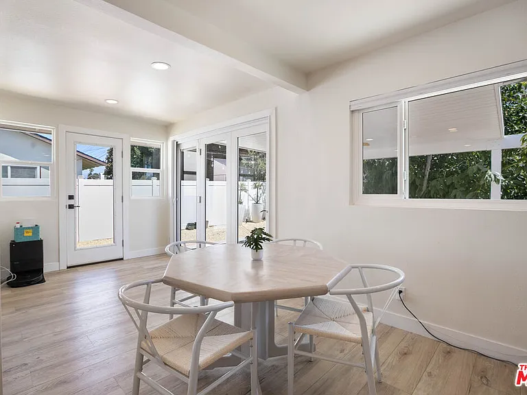 12831 Red Hill Ave — Photo 22