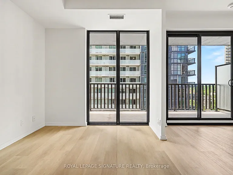 109 Erskine Ave #1111 — Photo 15