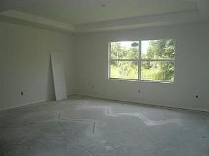 5th image of 5220 Kingsman Ave