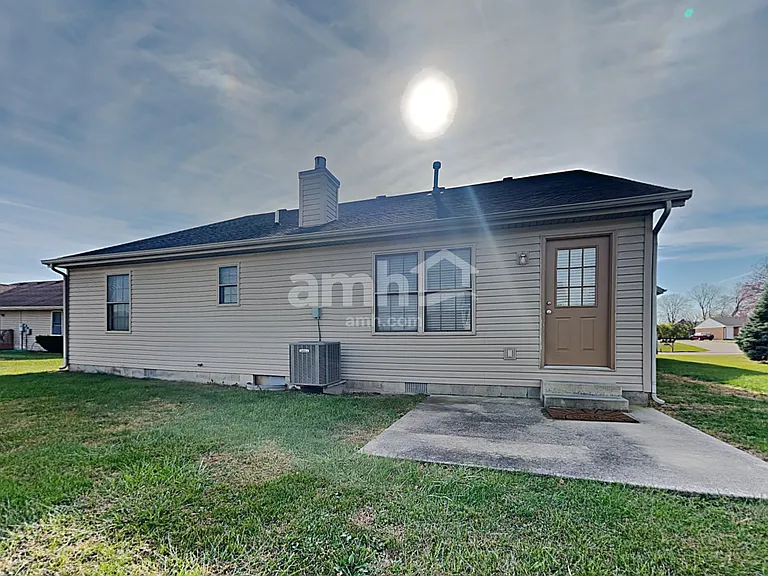 3370 Redbud Dr — Photo 18