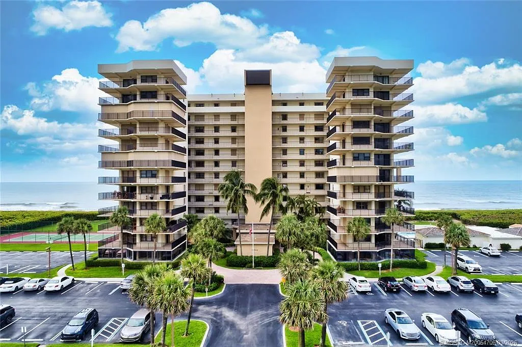 Building Photo - 10044 S Ocean Dr #1202