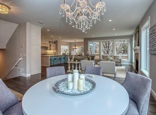 14822 Walker Pl, Minnetonka, MN 55345