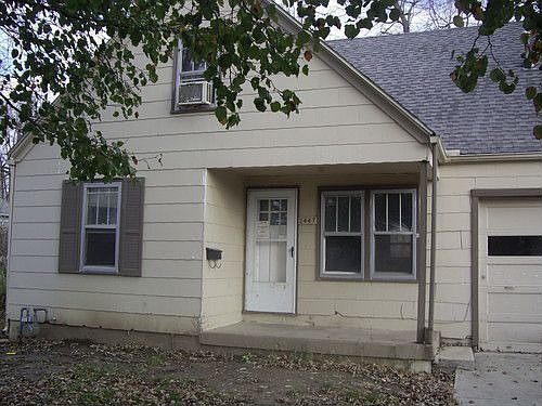 1st image of 2447 S Claremont Ave