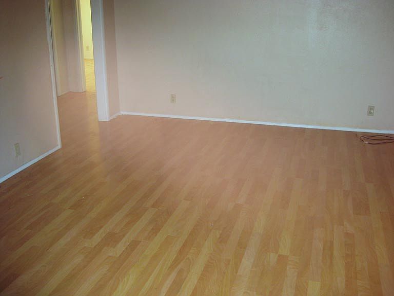 2nd image of 1905 City View St