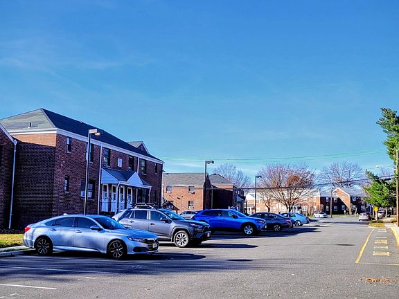 2nd image of 105 Demarest Pl #105A