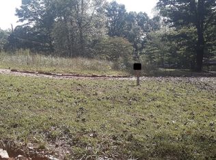 120 Bumpy Hill Dr, Marion, NC 28752