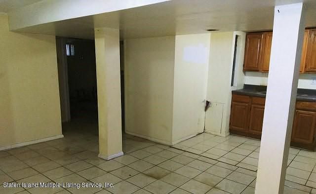 1st image of 48 Eadie Pl
