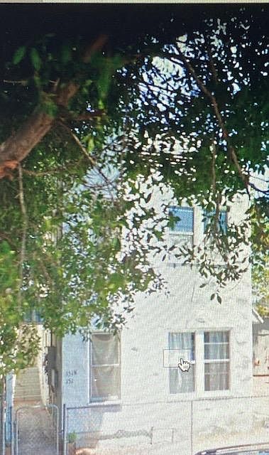 1st image of 151 S Avenue 56