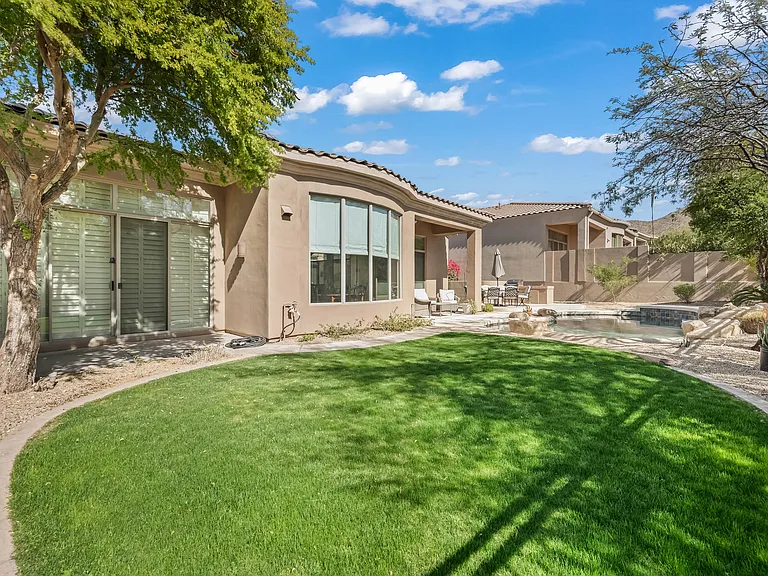 11479 E Beck Ln — Photo 10