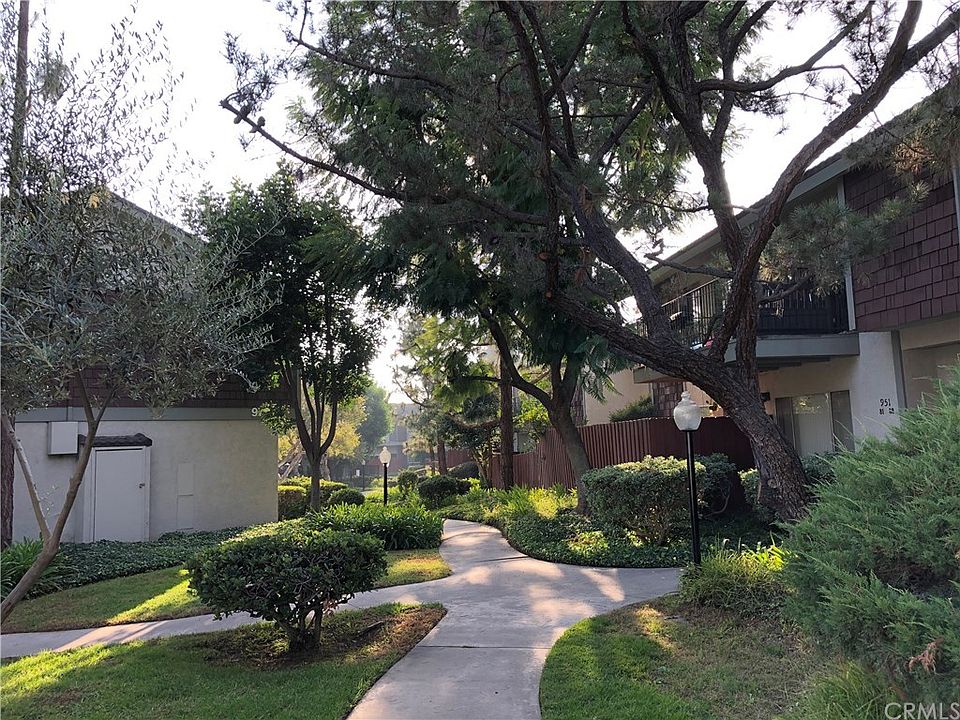 2nd image of 951 S Idaho St Unit 73