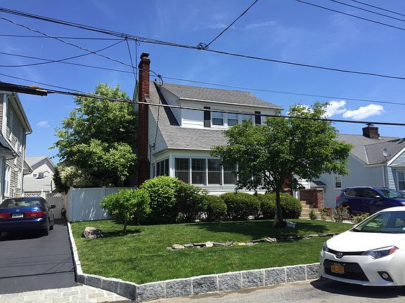 3rd image of 360 Bellevue Ave