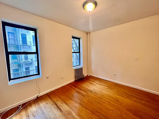 Rented by City Connections Realty | media 1