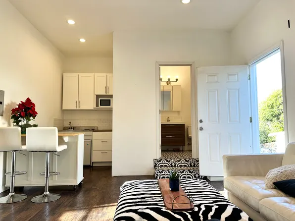 (undisclosed Address), Half Moon Bay, CA 94019