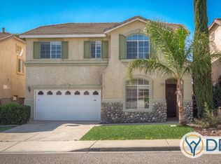 6042 Hilton Head Ln, Fontana, CA 92336