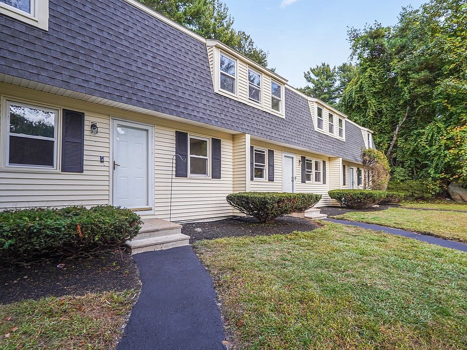 1st image of 9 Debra Ln #1