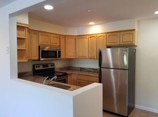 6810 58th Rd, Maspeth, NY 11378