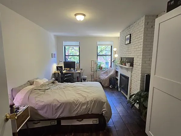 415 East 9th Street image 1 of 7