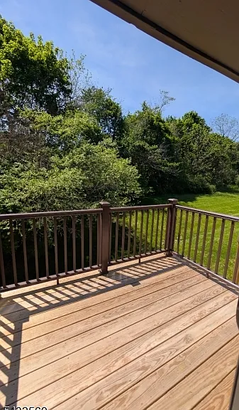 2010 Spruce Hills Dr — Photo 5