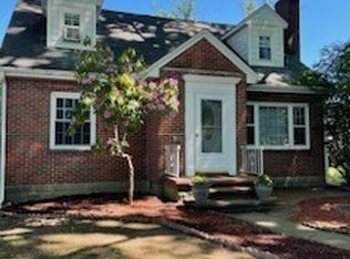 114 19th St, Dunbar, WV 25064