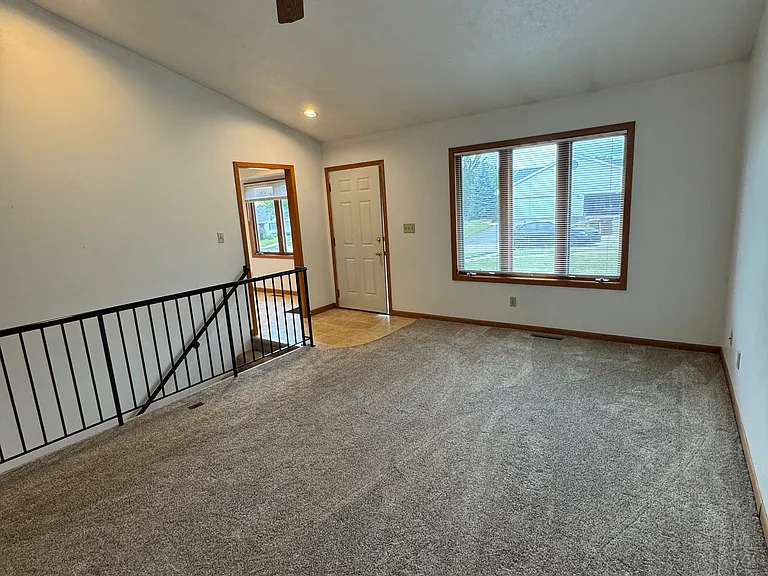 4969 Christy Cir — Photo 5