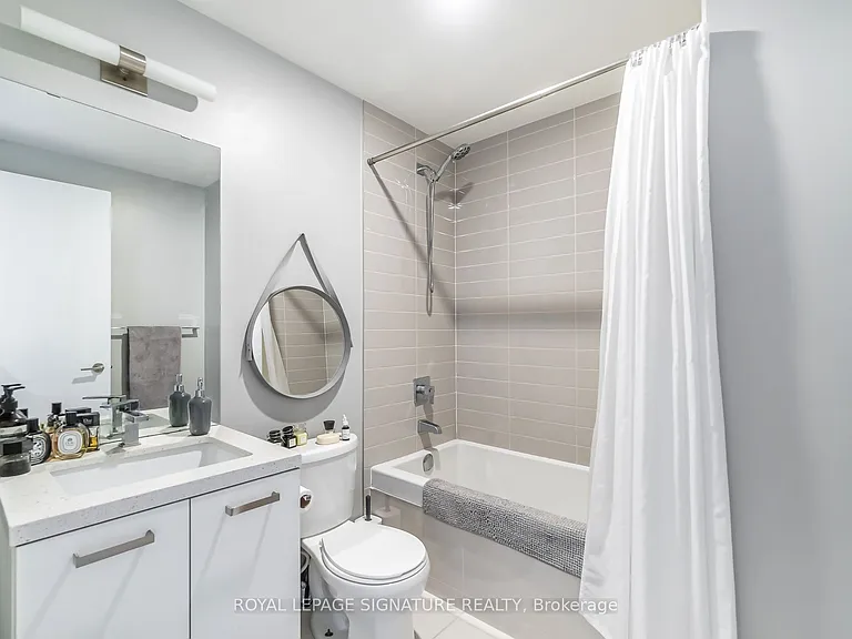 39 Brant St #603 — Photo 23