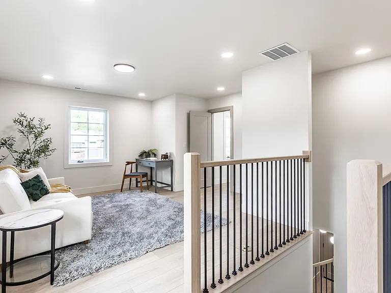 1539 S Coleman Ct — Photo 16