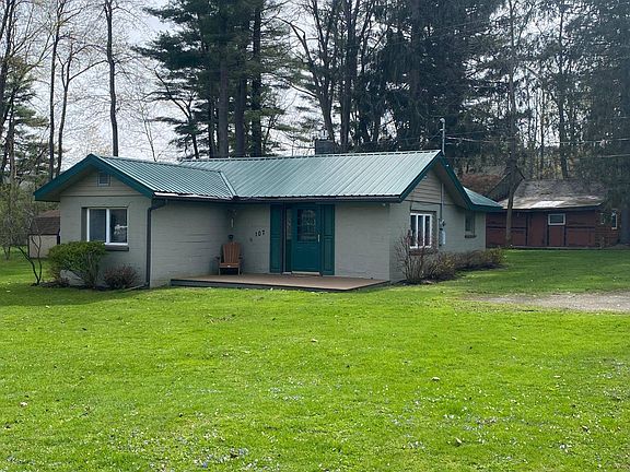 2nd image of 107 Prospect Pl