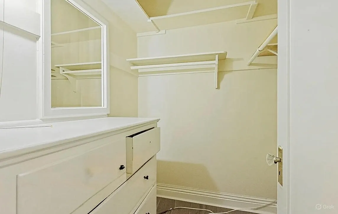 1 bed, 575 sqft, $1,695 — Photo 4