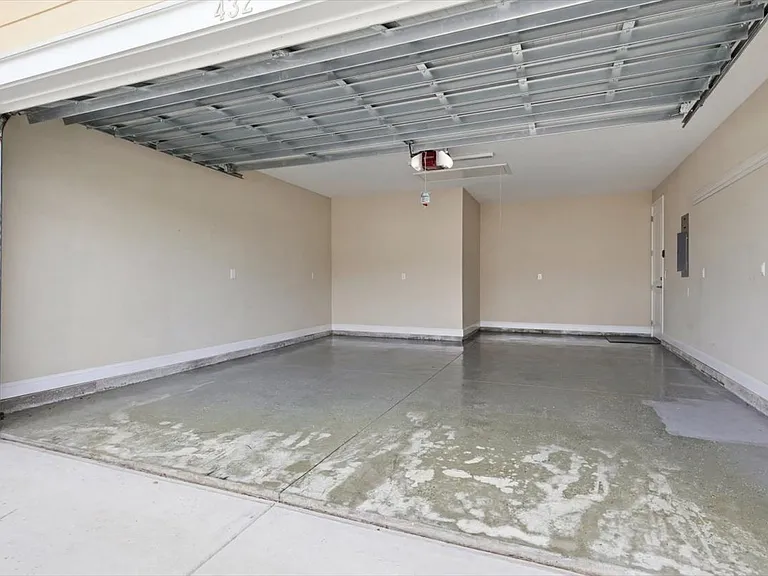432 Summertime Pl — Photo 31