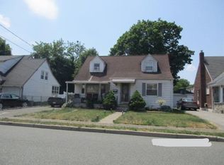 2-22 Plaza Rd, Fair Lawn, NJ 07410