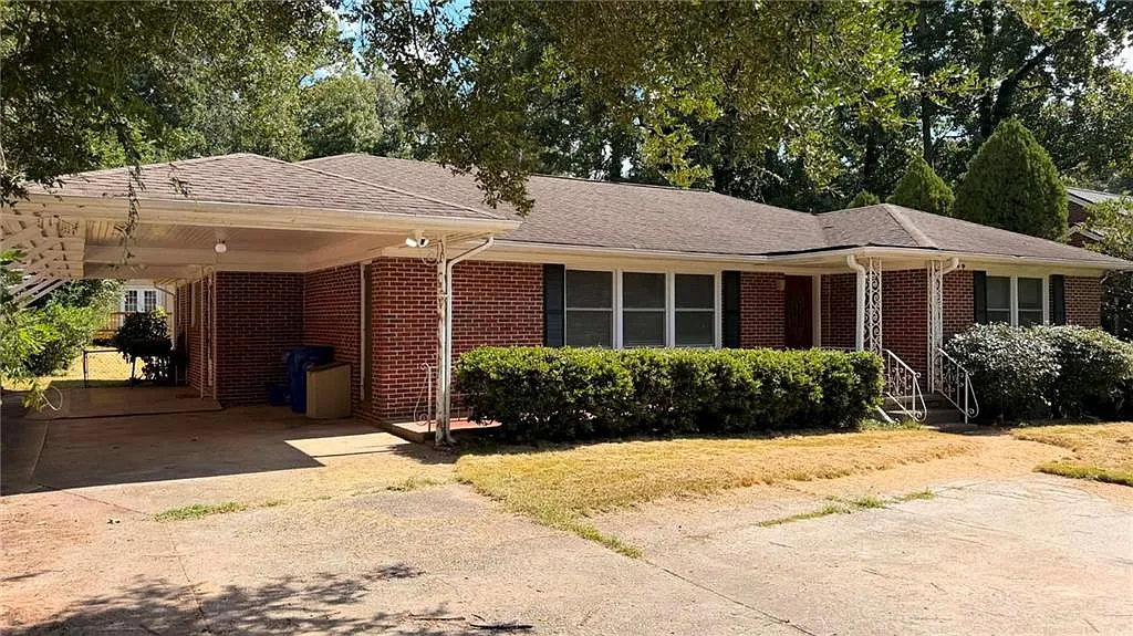 4 bed, 3.0 bath, 2058 sqft, $3,000 — Photo 3