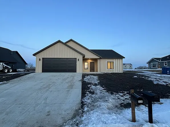335 Ailie Ave, Cokato, MN 55321