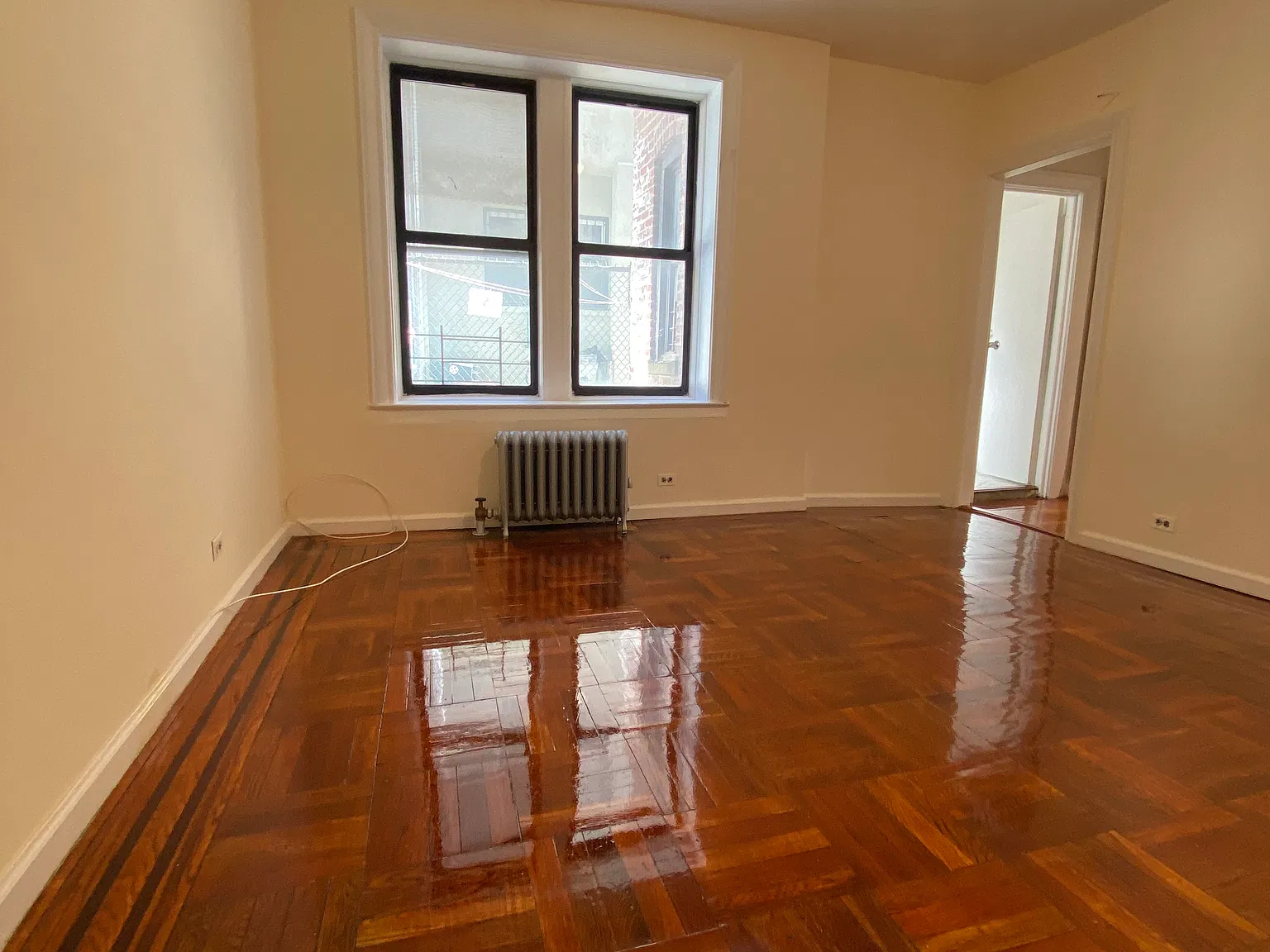 1 bed, 750 sqft, $2,165 — Photo 4